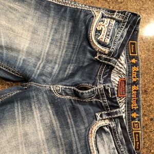 Sz 32 Easy Fit/ Boot Rock Revival Jeans.